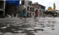 BMKG NTB ingatkan warga pesisir waspadai potensi banjir rob