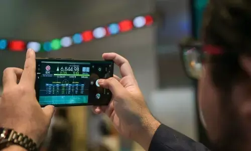 IHSG Senin dibuka menguat 37,06 poin IHSG Senin dibuka menguat 37,06 poin