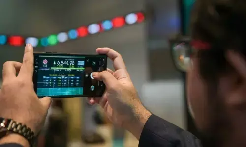 IHSG Senin dibuka menguat 37,06 poin