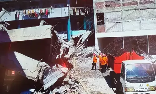 Hancurkan sisa reruntuhan bangunan Ponpes Al Khoziny, SAR koordinasi dengan tim teknis Hancurkan sisa reruntuhan bangunan Ponpes Al Khoziny, SAR koordinasi dengan tim teknis