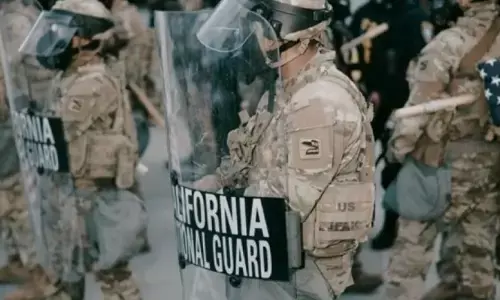 Gubernur California akan tuntut Trump soal pengerahan Garda Nasional Gubernur California akan tuntut Trump soal pengerahan Garda Nasional