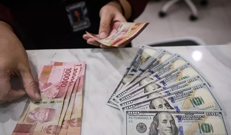 Rupiah pada Selasa pagi bergerak datar, tetap Rp16.583 per dolar AS