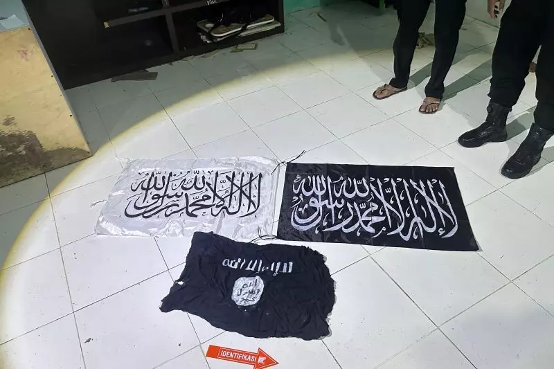 Densus 88 tangkap empat pendukung ISIS di Sumbar dan Sumut