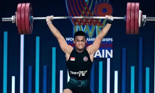 Rizki Juniansyah borong dua emas di Kejuaraan Dunia 2025