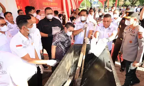 Polda Aceh sebut barang bukti sabu 80,5 kg yang dimusnahkan dari Thailand Polda Aceh sebut barang bukti sabu 80,5 kg yang dimusnahkan dari Thailand