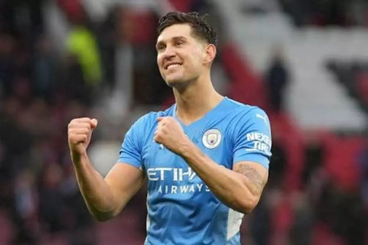 John Stones akui hampir pensiun akibat cedera