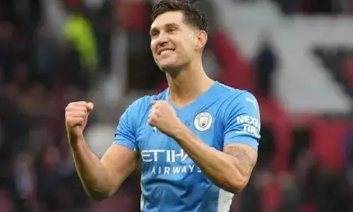 John Stones akui hampir pensiun akibat cedera