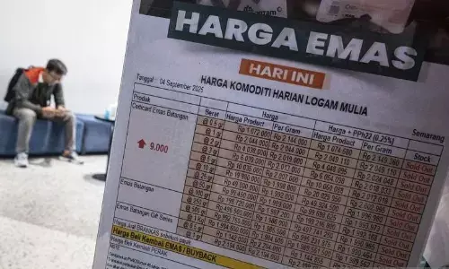 Harga emas Antam naik lagi, nyaris tembus Rp2,3 juta per gram Harga emas Antam naik lagi, nyaris tembus Rp2,3 juta per gram