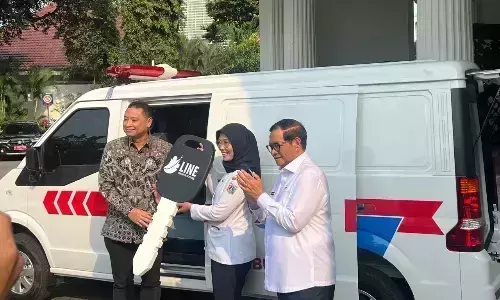 Terima ambulans listrik pertama, Gubernur Pramono: Langkah nyata menuju kota hijau Terima ambulans listrik pertama, Gubernur Pramono: Langkah nyata menuju kota hijau