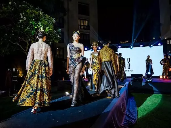 Peringati Hari Batik, lestarikan budaya kreativitas dan koneksi Peringati Hari Batik, lestarikan budaya kreativitas dan koneksi