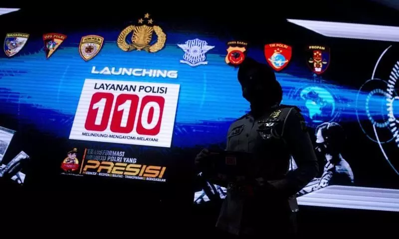 Polrestro Jakut tangkap perampok usai terima laporan warga lewat 110 Polrestro Jakut tangkap perampok usai terima laporan warga lewat 110