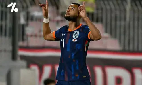 Belanda berpesta empat gol tanpa balas ke gawang Malta Belanda berpesta empat gol tanpa balas ke gawang Malta
