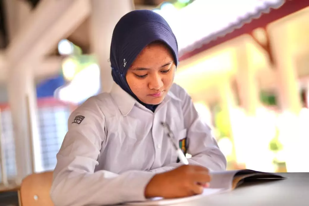 Annisa Nur Khofifa menemukan rumah kedua di Sekolah Rakyat Annisa Nur Khofifa menemukan rumah kedua di Sekolah Rakyat