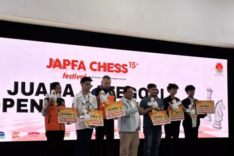 Fabian Glenn Mariano segel juara JAPFA Chess Festival 2025 Fabian Glenn Mariano segel juara JAPFA Chess Festival 2025