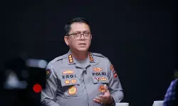 Tiga penumpang rantis tabrak ojol disanksi minta maaf