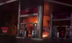 Mobil tangki BBM terbakar di SPBU Kemanggisan Jakarta Barat