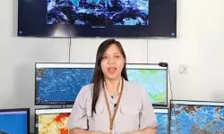 BMKG: Waspadai hujan lebat disertai petir di Sumut pada 12 Oktober