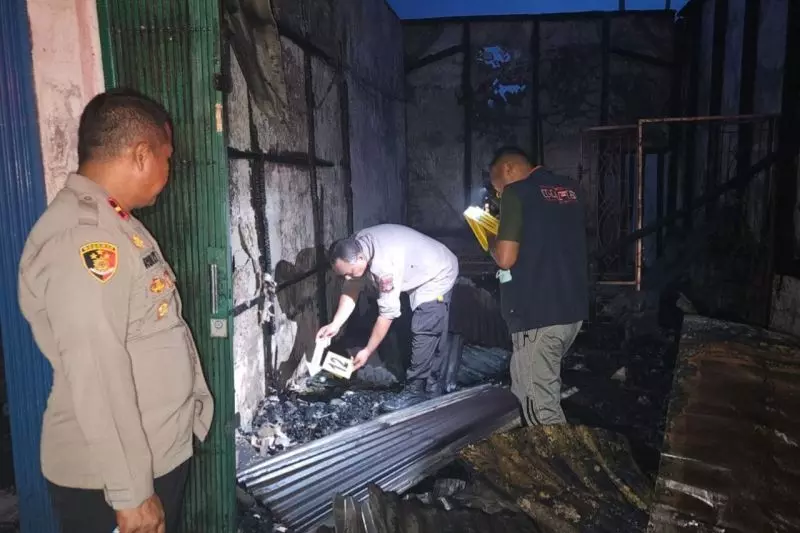 Polres Kampar Riau selidiki penyebab kebakaran 11 ruko di Pasar Kuok