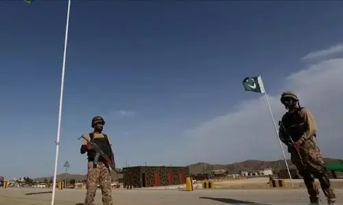 Pakistan serukan dialog usai bentrok dengan Afghanistan di perbatasan Pakistan serukan dialog usai bentrok dengan Afghanistan di perbatasan