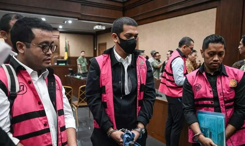 JPU ungkap 18 korporasi diuntungkan dalam kasus korupsi minyak mentah JPU ungkap 18 korporasi diuntungkan dalam kasus korupsi minyak mentah
