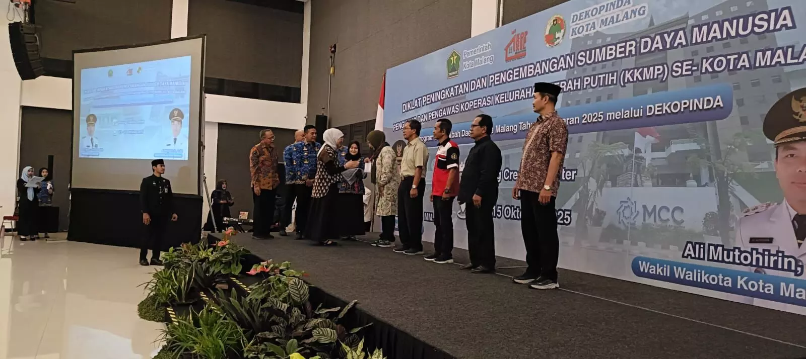 Pengurus dan pengawas Kopdeskel MP di Kota Malang ikuti diklat Pengurus dan pengawas Kopdeskel MP di Kota Malang ikuti diklat