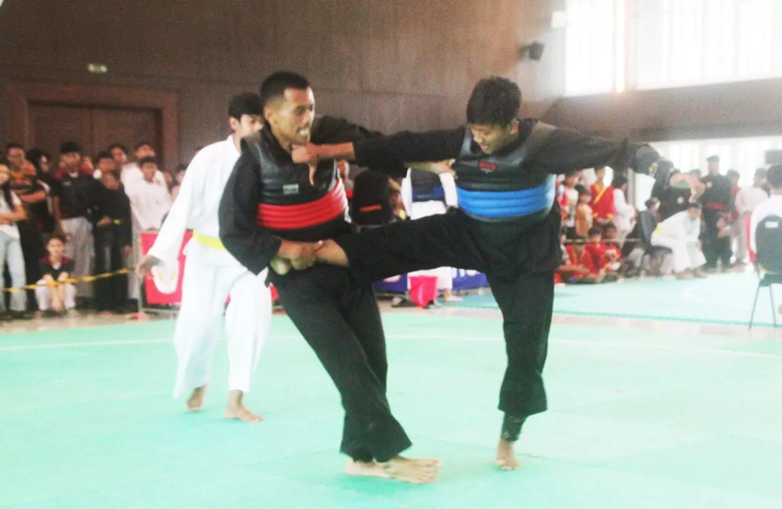 Peraih prestasi di pencak silat bisa kuliah di kampus siap kerja Peraih prestasi di pencak silat bisa kuliah di kampus siap kerja