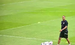 Kluivert rasakan kekecewaan penggemar dan nyatakan bertanggung jawab