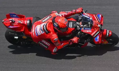Marc Marquez ungkap kondisinya membaik pasca operasi Marc Marquez ungkap kondisinya membaik pasca operasi