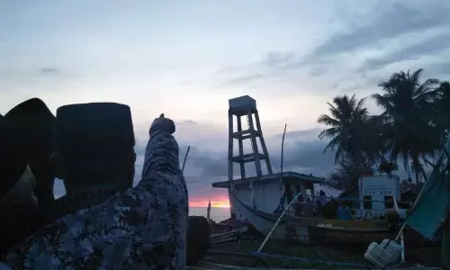 Tradisi manilik bulan di Padang Pariaman ditetapkan sebagai WBTbI 2025 Tradisi manilik bulan di Padang Pariaman ditetapkan sebagai WBTbI 2025