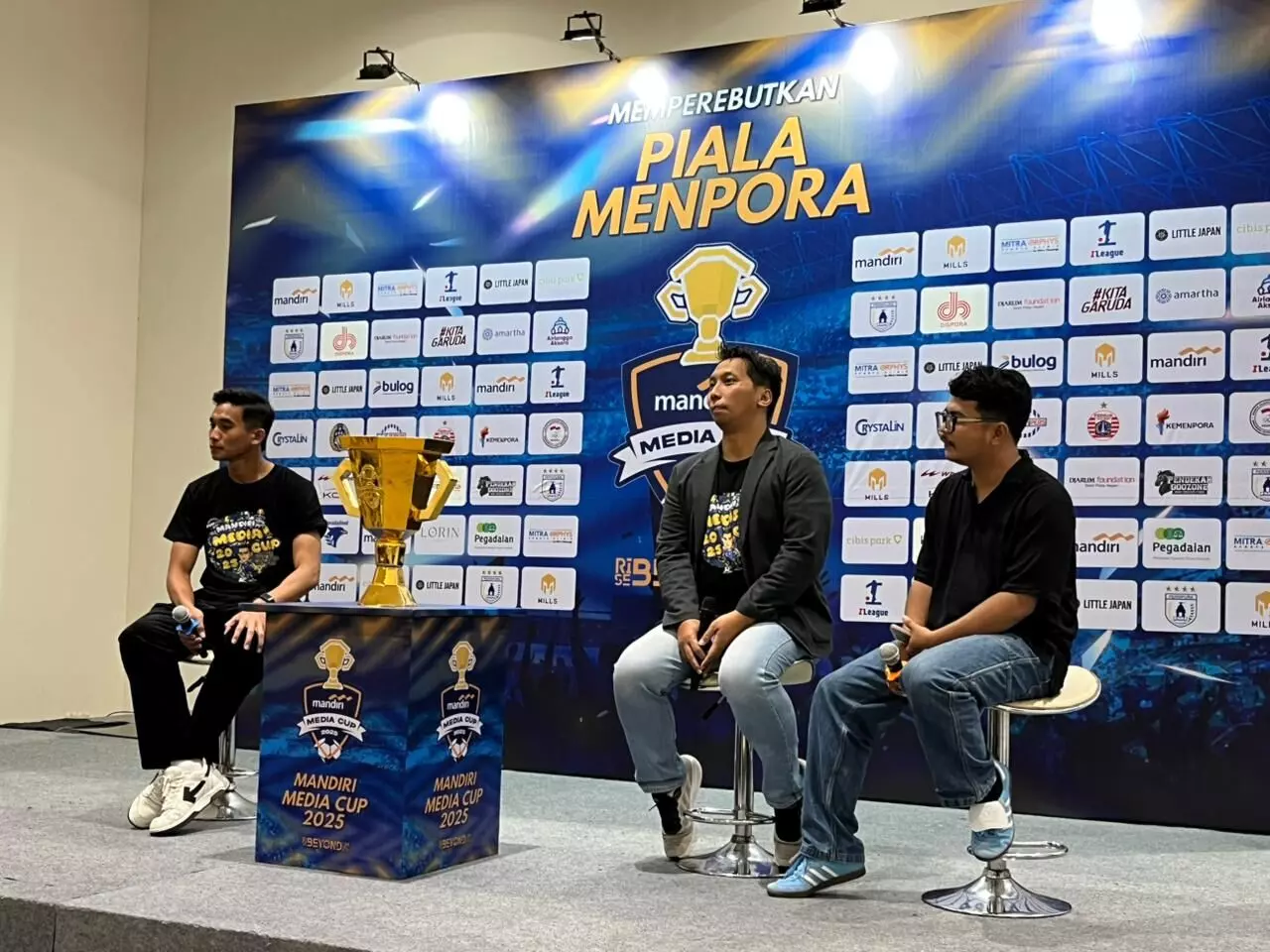 Media Cup 2025 siap digelar: 16 tim wartawan akan beradu kemampuan Media Cup 2025 siap digelar: 16 tim wartawan akan beradu kemampuan