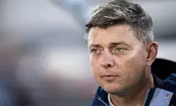 Timnas Swedia pecat Jon Dahl Tomasson usai hasil buruk di kualifikasi
