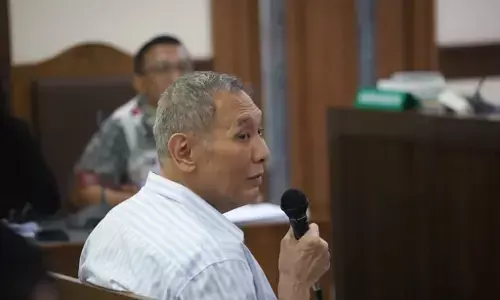 Gugatan CMNP dipertanyakan, Hotman Paris nilai salah sasaran Gugatan CMNP dipertanyakan, Hotman Paris nilai salah sasaran