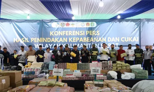 Bea Cukai selamatkan uang negara ratusan miliar rupiah di Kalimantan Barat tahun 2025