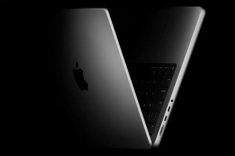 Apple resmi luncurkan MacBook Pro 14 inci dengan chip M5 Apple resmi luncurkan MacBook Pro 14 inci dengan chip M5