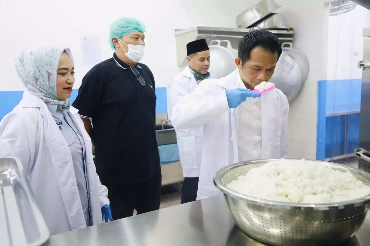 Pemkab Purwakarta pastikan pengawasan MBG dilakukan secara optimal Pemkab Purwakarta pastikan pengawasan MBG dilakukan secara optimal