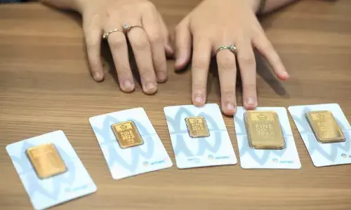 Harga emas UBS-Galeri24-Antam di Pegadaian hari ini kompak meroket Harga emas UBS-Galeri24-Antam di Pegadaian hari ini kompak meroket