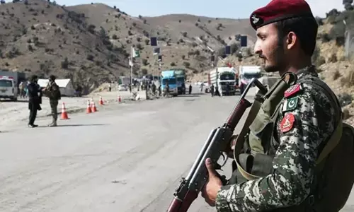 Pakistan, Afghanistan capai kesepakatan gencatan senjata sementara Pakistan, Afghanistan capai kesepakatan gencatan senjata sementara