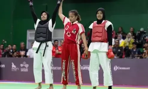 Cedera, Vinka Widyaningrum petarung Kudus bisa rebut medali emas Cedera, Vinka Widyaningrum petarung Kudus bisa rebut medali emas