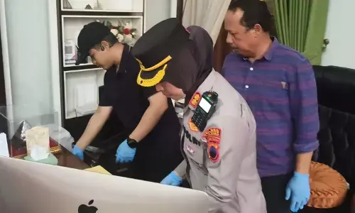 Polres Salatiga dalami dugaan penemuan klip plastik narkoba di rumah pimpinan Koperasi BLN Polres Salatiga dalami dugaan penemuan klip plastik narkoba di rumah pimpinan Koperasi BLN