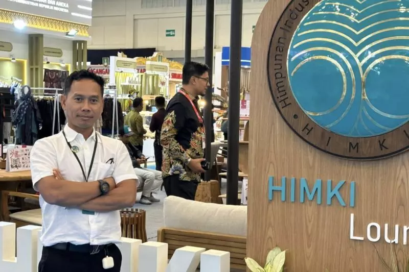 HIMKI luncurkan lokapasar kuatkan ekspor industri kerajinan RI HIMKI luncurkan lokapasar kuatkan ekspor industri kerajinan RI