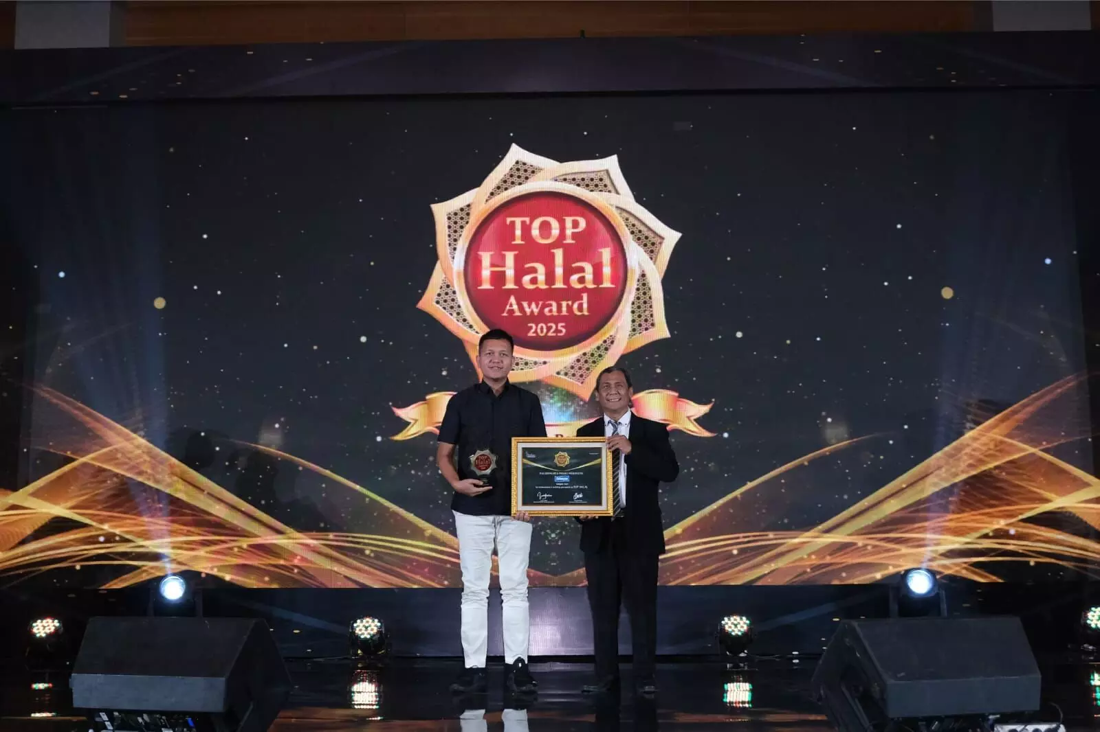 Salonpas Koyo Halal terbaik 2025, raih top halal award Salonpas Koyo Halal terbaik 2025, raih top halal award