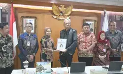 Temui Wamensos Bupati Nganjuk dan TP2GP serahkan usulan Kepahlawanan Marsinah