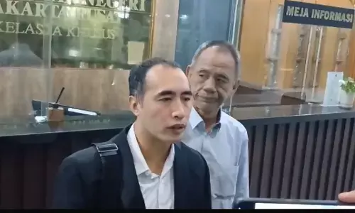 Korban penggelapan dana 30 Milyar Alm. Kent Lisandi Meminta DPR RI dan OJK turun tangan Korban penggelapan dana 30 Milyar Alm. Kent Lisandi Meminta DPR RI dan OJK turun tangan