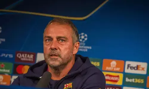 Flick bantah isu perpecahan internal di Barcelona karena Lamine Yamal Flick bantah isu perpecahan internal di Barcelona karena Lamine Yamal