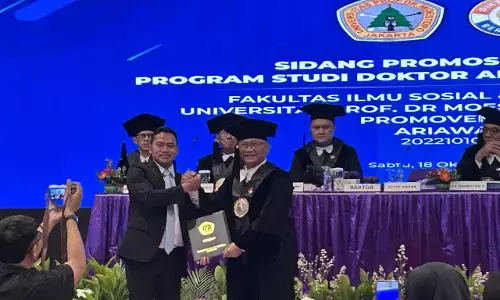 Ketua KWP Ariawan raih gelar Doktor, bukti anak petani nisa tembus pendidikan tertinggi Ketua KWP Ariawan raih gelar Doktor, bukti anak petani nisa tembus pendidikan tertinggi