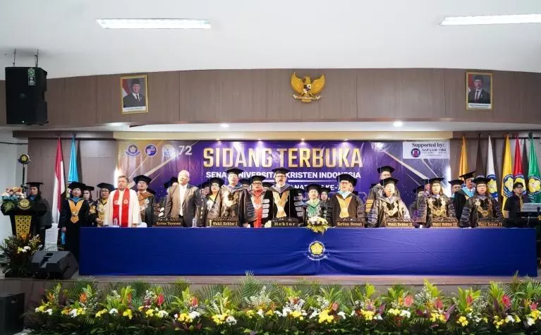Menemukan akar, menjaga nilai, mendidik Bangsa Menemukan akar, menjaga nilai, mendidik Bangsa