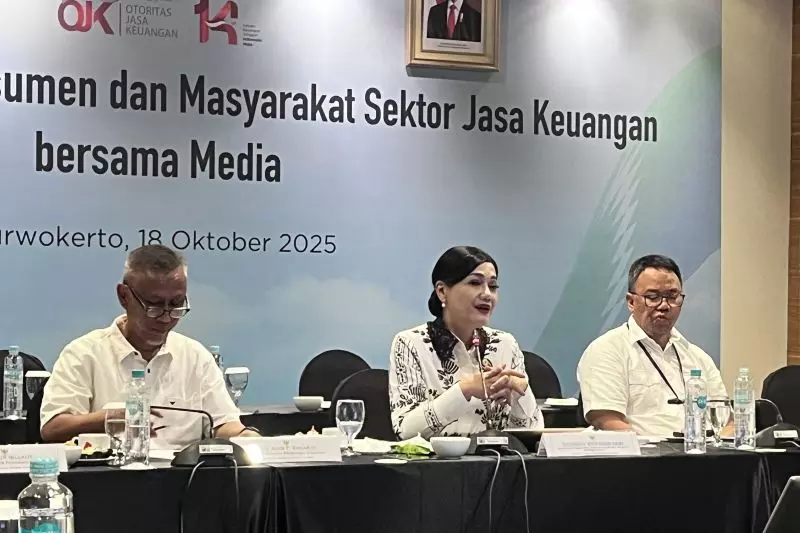 OJK selamatkan uang dari penipuan sebesar Rp376,8 miliar OJK selamatkan uang dari penipuan sebesar Rp376,8 miliar
