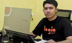 Kisah Diyan, santri yang merajut mimpi lewat logo Sekolah Garuda