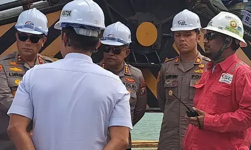 Penyidik kumpulkan bukti-bukti terkait kebakaran kapal Federal II Penyidik kumpulkan bukti-bukti terkait kebakaran kapal Federal II