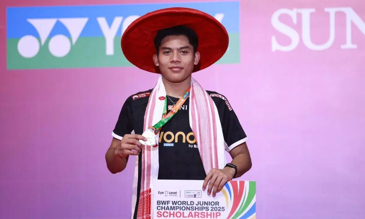 Ubed sabet posisi kedua di Kejuaraan Dunia Junior 2025 Ubed sabet posisi kedua di Kejuaraan Dunia Junior 2025